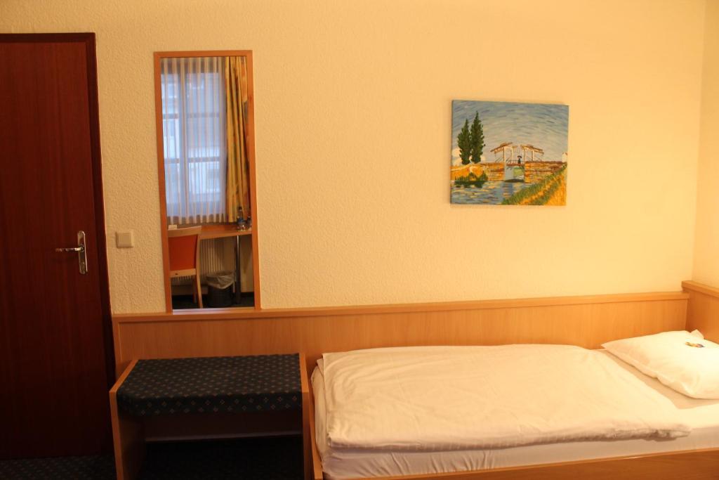 City Hotel Neuwied 3*